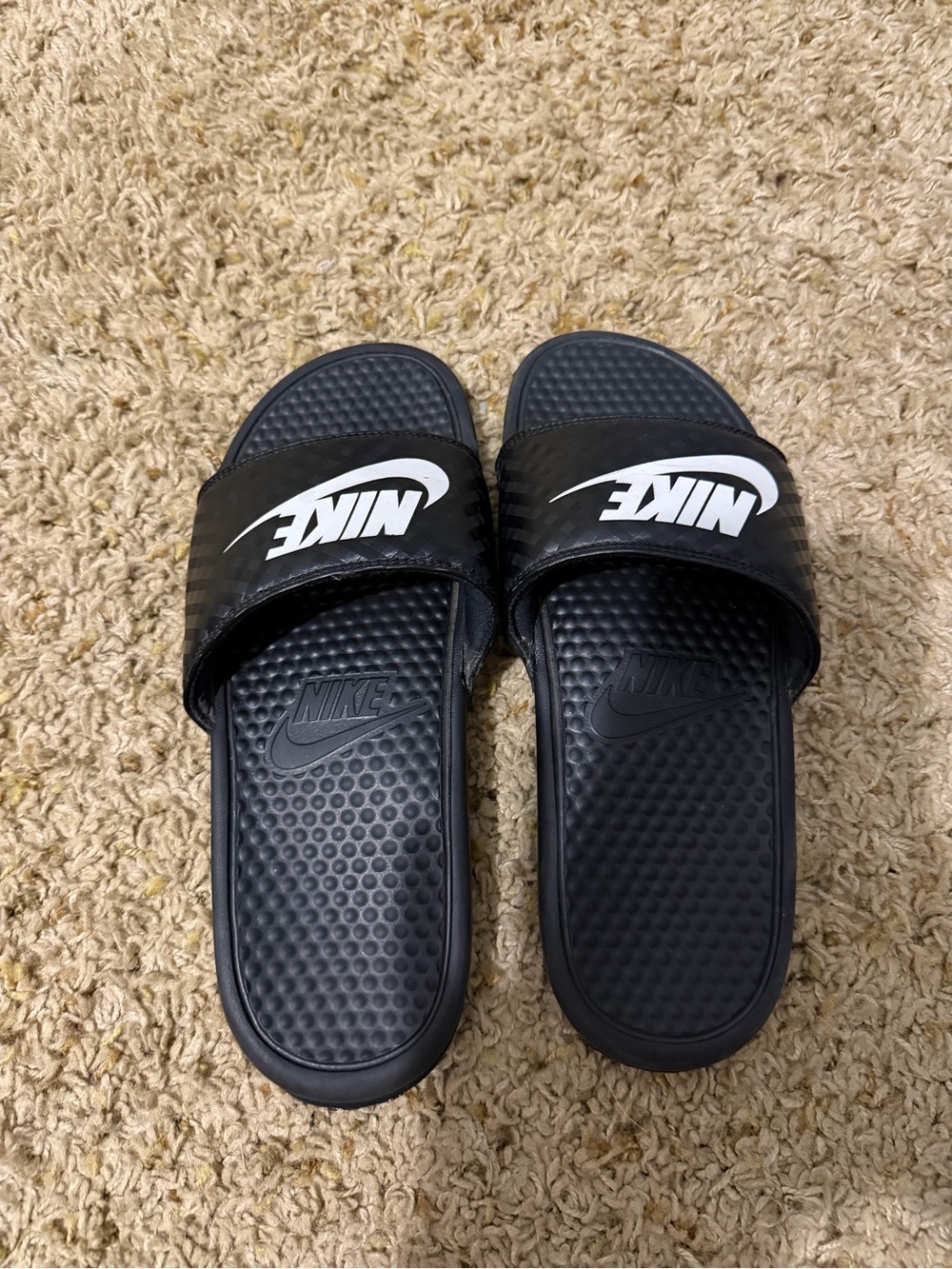 Nike Women’s Black Slide Sandals